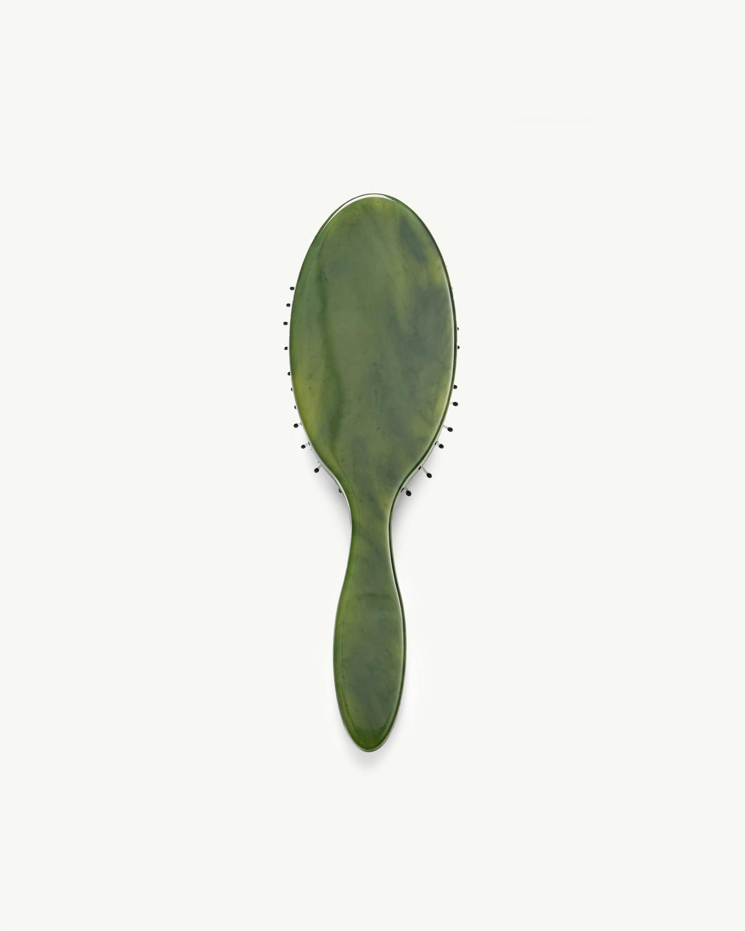 Travel Hair Brush in Algae